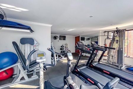 Apartamento à venda com 115m², 3 quartos e 2 vagasÁrea comum - Academia