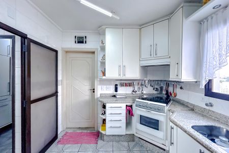 Apartamento à venda com 115m², 3 quartos e 2 vagasCozinha - Armários