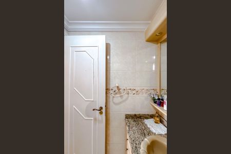 Apartamento à venda com 115m², 3 quartos e 2 vagasBanheiro da Suíte