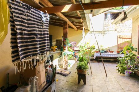 Casa à venda com 160m², 2 quartos e 1 vagaÁrea externa