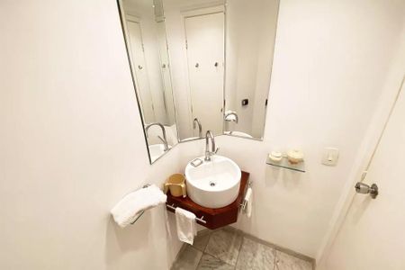 Apartamento à venda com 185m², 4 quartos e 1 vaga