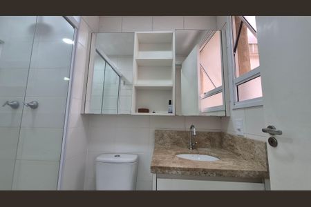 Apartamento à venda com 57m², 2 quartos e 1 vaga Apartamento à venda com 57m², 2 quartos e 1 vagaBanheiro da suíte