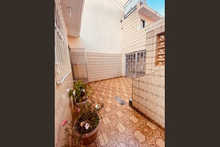 Casa à venda com 150m², 2 quartos e 2 vagasÁrea externa