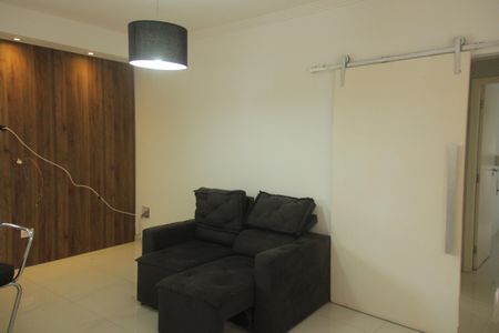 Sala de apartamento para alugar com 2 quartos, 81m² em Gonzaga, Santos