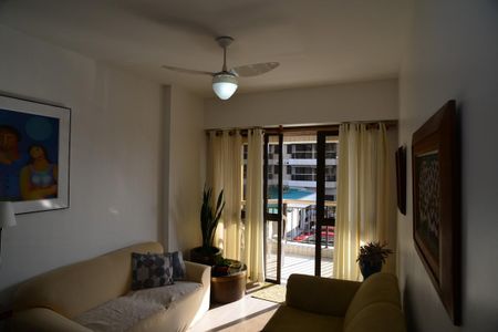 Apartamento à venda com 56m², 1 quarto e 2 vagasSala