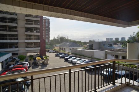 Apartamento à venda com 56m², 1 quarto e 2 vagasVaranda