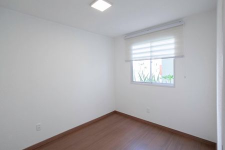 Quarto 2 de apartamento à venda com 2 quartos, 43m² em Arvoredo Ii, Contagem
