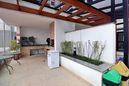 Apartamento à venda com 44m², 2 quartos e 1 vagaÁrea comum - Churrasqueira