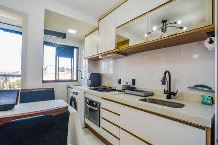 Apartamento à venda com 44m², 2 quartos e 1 vaga Apartamento à venda com 44m², 2 quartos e 1 vagaCozinha e Área de Serviço
