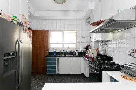 Apartamento à venda com 124m², 3 quartos e 3 vagasCozinha