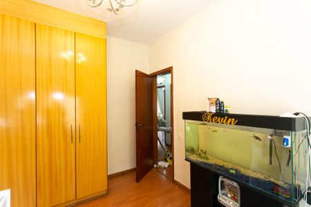 Apartamento à venda com 124m², 3 quartos e 3 vagasQuarto 2