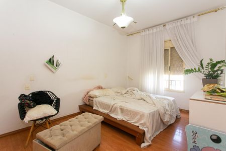 Apartamento à venda com 124m², 3 quartos e 3 vagasSuíte