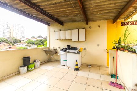 Casa de condomínio à venda com 120m², 3 quartos e 2 vagas Casa de condomínio à venda com 120m², 3 quartos e 2 vagasÁrea de Serviço