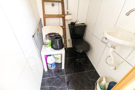 Casa de condomínio à venda com 120m², 3 quartos e 2 vagas Casa de condomínio à venda com 120m², 3 quartos e 2 vagasBanheiro 2