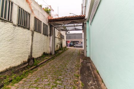Casa de condomínio à venda com 120m², 3 quartos e 2 vagas Casa de condomínio à venda com 120m², 3 quartos e 2 vagasEntrada