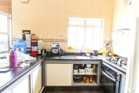 Casa de condomínio à venda com 120m², 3 quartos e 2 vagas Casa de condomínio à venda com 120m², 3 quartos e 2 vagasCozinha