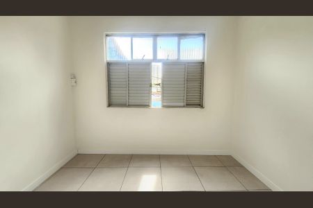 Casa para alugar com 180m², 2 quartos e sem vaga Casa para alugar com 180m², 2 quartos e sem vagaQuarto 1