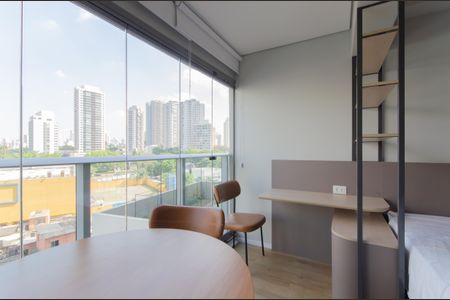 Studio para alugar com 26m², 1 quarto e sem vagaSala/Quarto