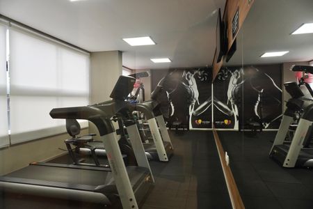 Apartamento para alugar com 65m², 2 quartos e 2 vagasÁrea comum - Academia