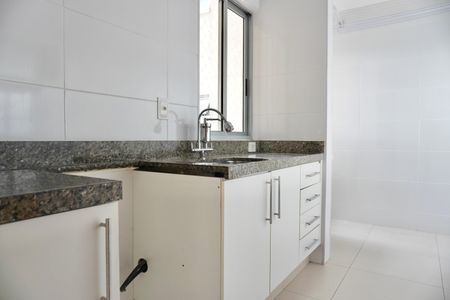 Apartamento para alugar com 65m², 2 quartos e 2 vagasCozinha