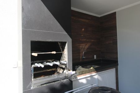 Casa de condomínio à venda com 162m², 3 quartos e 3 vagasChurrasqueira