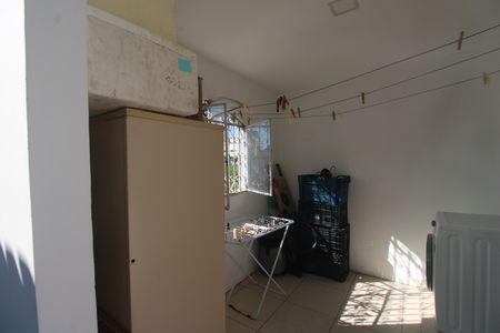 Casa de condomínio à venda com 162m², 3 quartos e 3 vagasÁrea de serviço