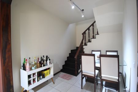 Sala de casa de condomínio à venda com 3 quartos, 162m² em Taquara, Rio de Janeiro
