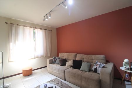 Casa de condomínio à venda com 162m², 3 quartos e 3 vagasSala