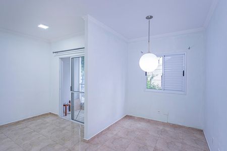 Apartamento para alugar com 70m², 2 quartos e 1 vagaSala