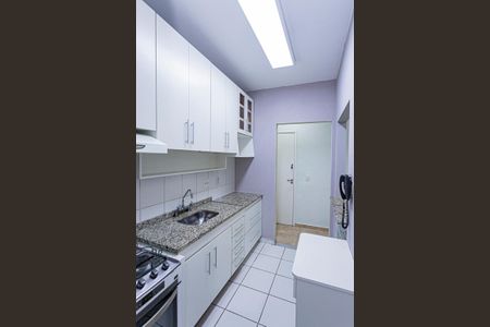 Apartamento para alugar com 70m², 2 quartos e 1 vagaCozinha