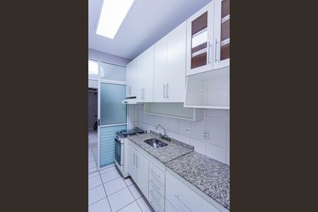 Apartamento para alugar com 70m², 2 quartos e 1 vagaCozinha