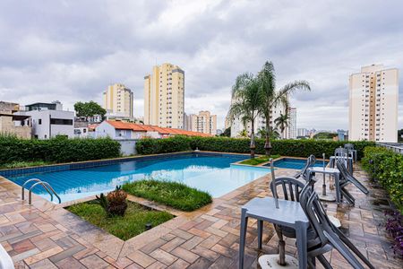 Apartamento para alugar com 70m², 2 quartos e 1 vagaÁrea comum - Piscina