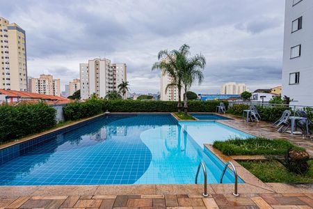 Apartamento para alugar com 70m², 2 quartos e 1 vagaÁrea comum - Piscina