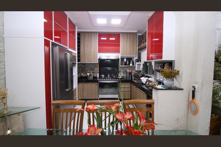 Casa para alugar com 380m², 3 quartos e sem vagaCozinha