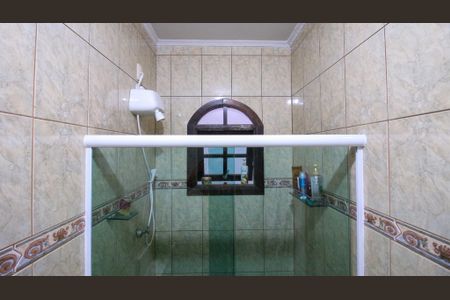 Casa para alugar com 380m², 3 quartos e sem vagaBanheiro social