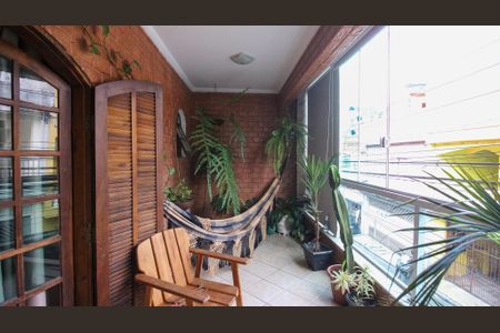 Casa para alugar com 380m², 3 quartos e sem vagaVaranda