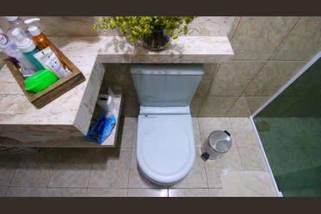 Casa para alugar com 380m², 3 quartos e sem vagaBanheiro social