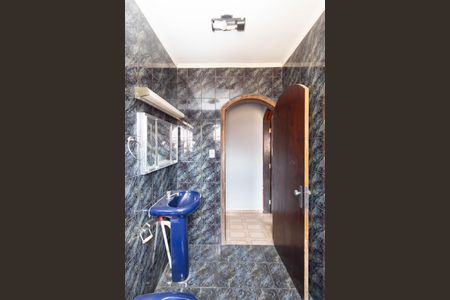 Casa à venda com 160m², 4 quartos e 3 vagasBanheiro