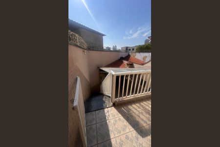 Casa à venda com 140m², 3 quartos e 2 vagasÁrea externa