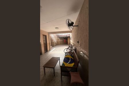 Casa à venda com 140m², 3 quartos e 2 vagasÁrea externa