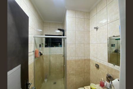 Casa à venda com 140m², 3 quartos e 2 vagasBanheiro