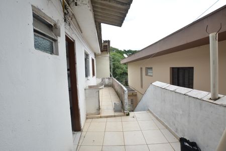 Casa para alugar com 25m², 1 quarto e sem vaga