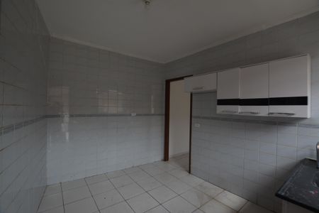 Casa para alugar com 25m², 1 quarto e sem vaga
