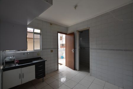 Casa para alugar com 25m², 1 quarto e sem vaga