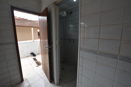 Casa para alugar com 25m², 1 quarto e sem vaga