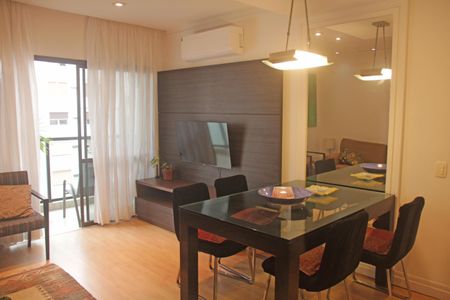 Apartamento para alugar com 166m², 2 quartos e 1 vaga Apartamento para alugar com 166m², 2 quartos e 1 vagaSala