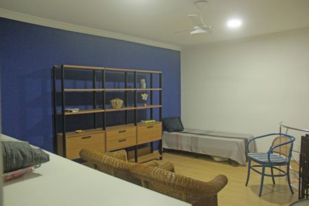Sala 2 de apartamento para alugar com 2 quartos, 166m² em Aparecida, Santos