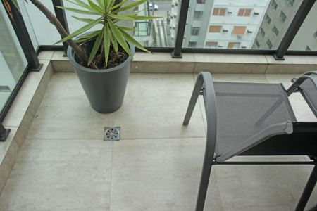 Apartamento para alugar com 166m², 2 quartos e 1 vaga Apartamento para alugar com 166m², 2 quartos e 1 vagaVaranda da Sala