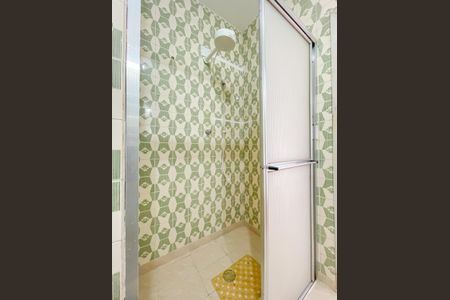 Apartamento para alugar com 100m², 2 quartos e 1 vaga Apartamento para alugar com 100m², 2 quartos e 1 vagaBanheiro