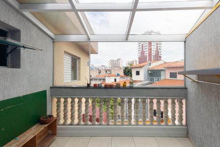 Casa para alugar com 150m², 3 quartos e 4 vagas Casa para alugar com 150m², 3 quartos e 4 vagasVaranda do Quarto 3